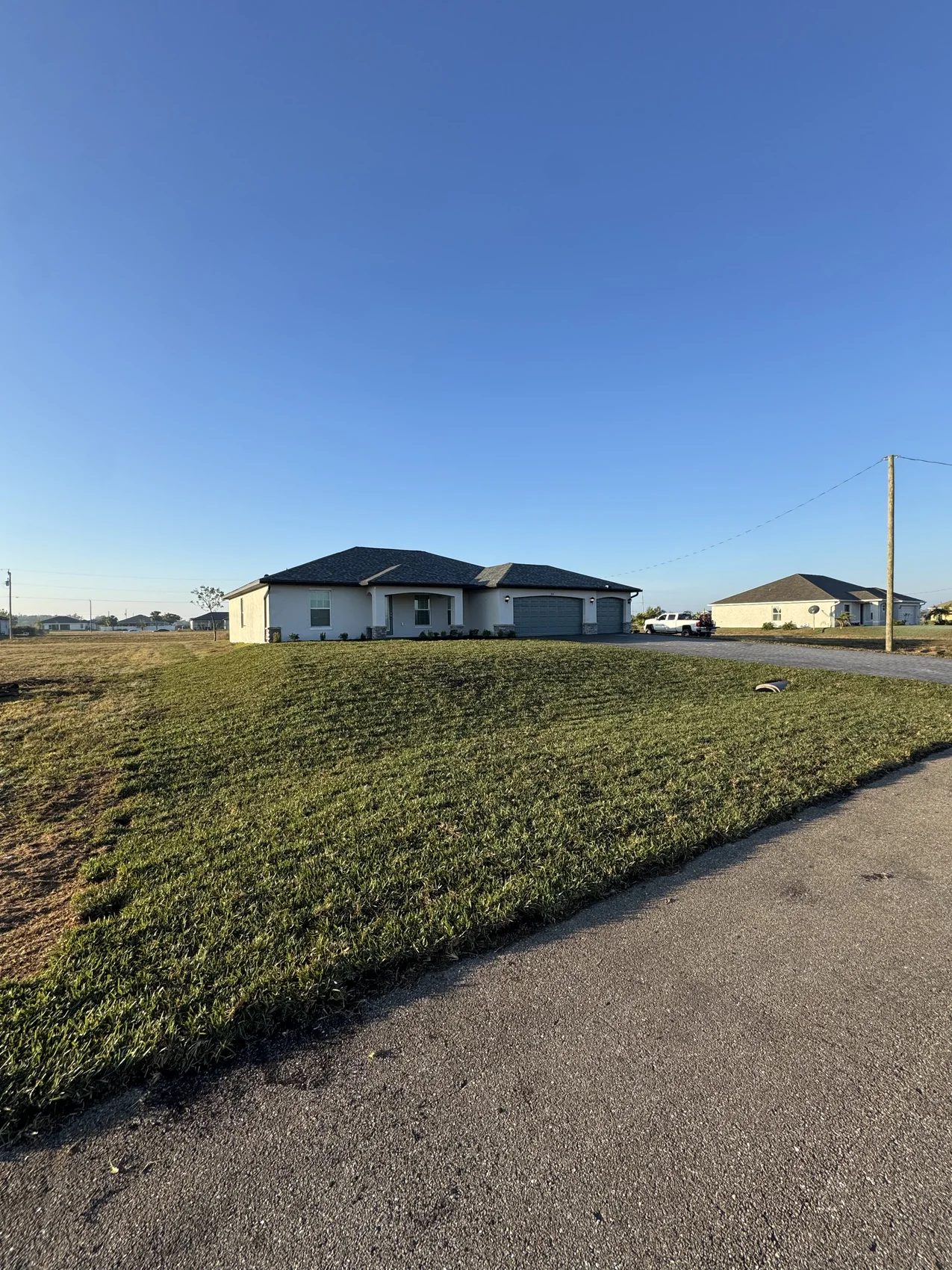 Lawn Maintenance by Blue Collar Q, Cape Coral FL